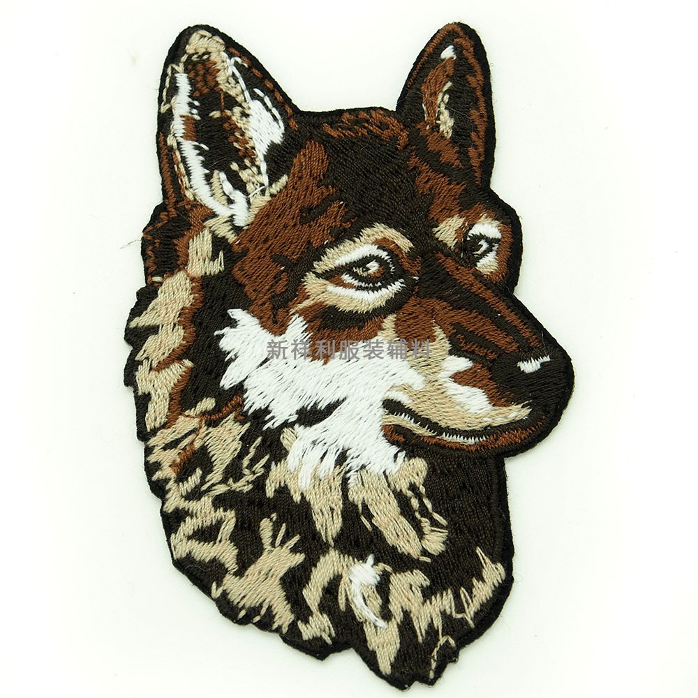 东莞厂家定做卡通绣花布贴公鸡补丁贴定制服装包包樱桃视频大全免费高清版商标批发